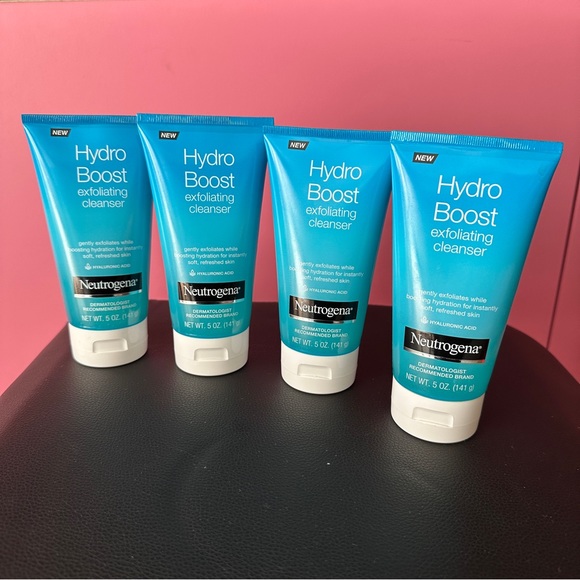 Neutrogena Skincare 4 Ct New Neutrogena Hydro Boost Exfoliating Cleanser Poshmark